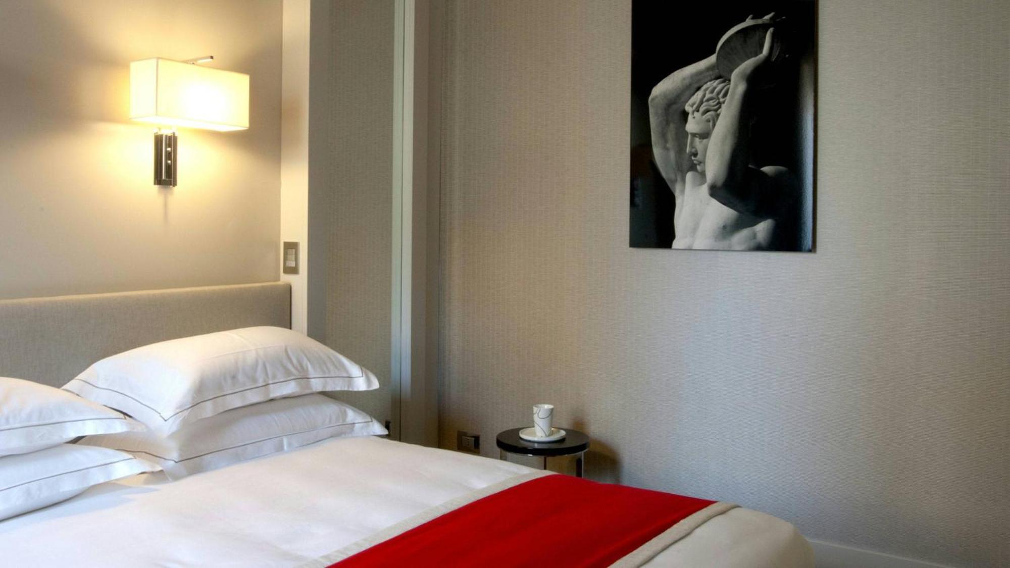 Mood44, Rome